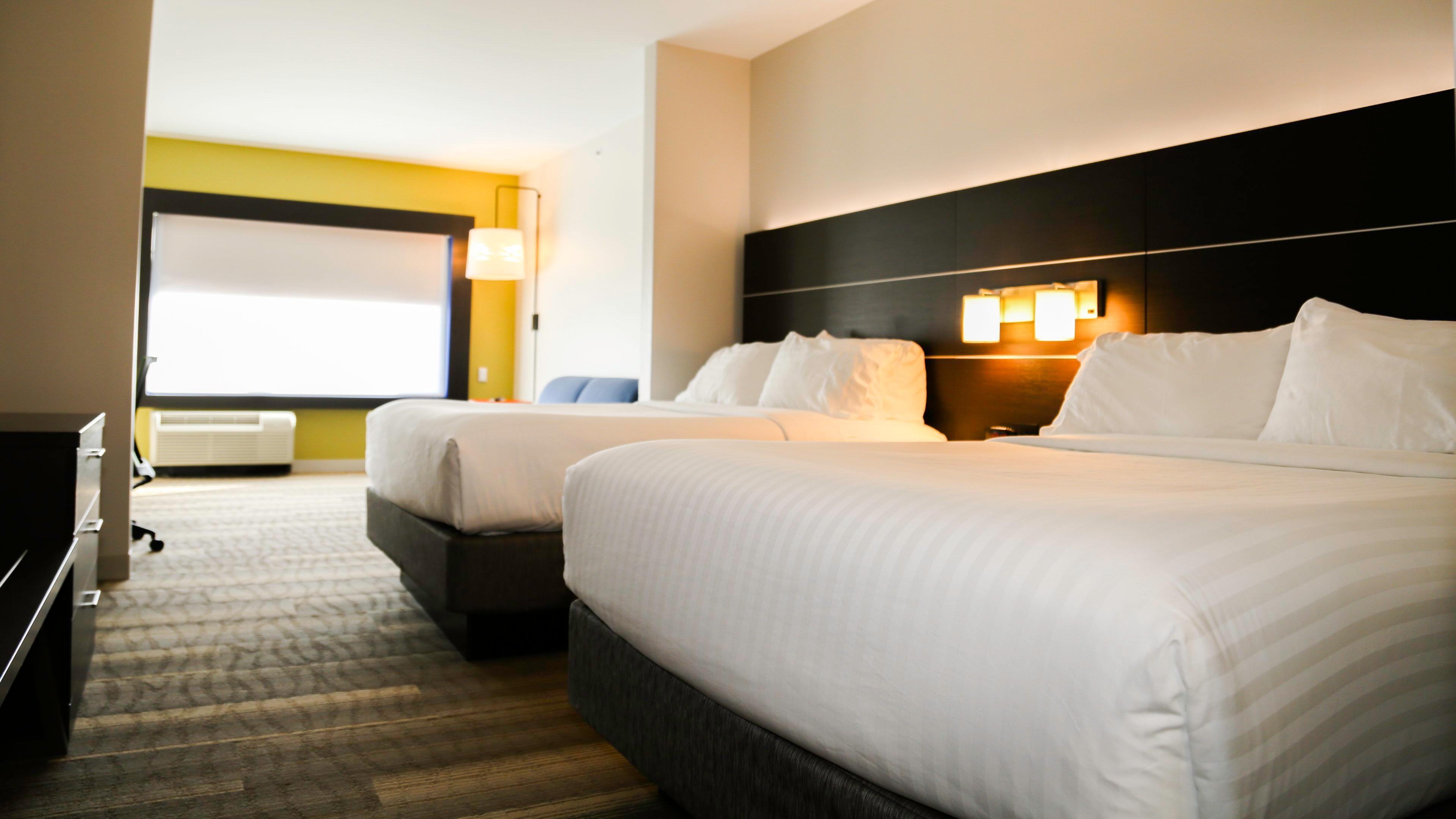 Express & Kingston-ulster By Ihg Hotel 3*