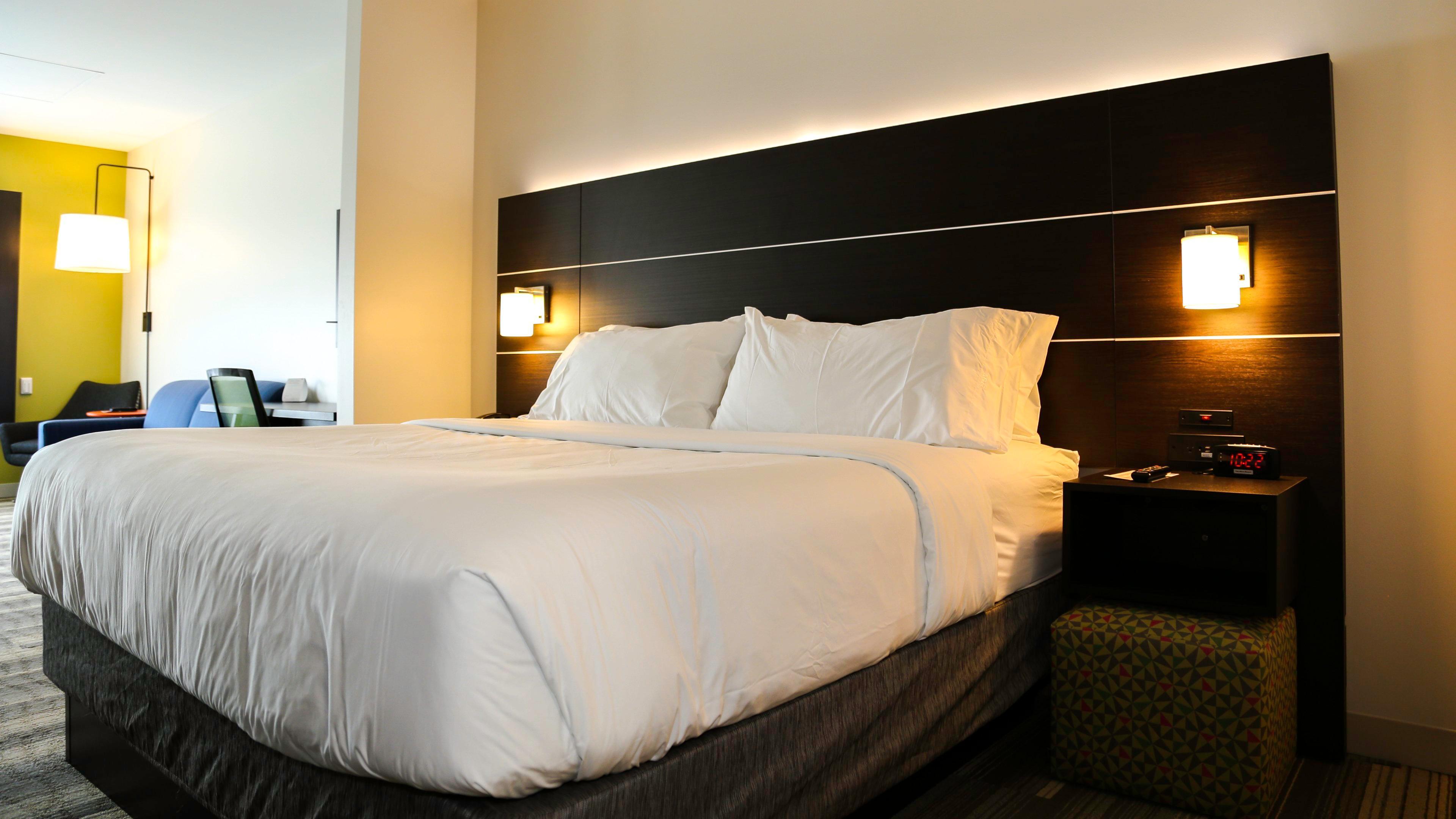 Holiday Inn Express & Suites Kingston-Ulster By Ihg Hotel