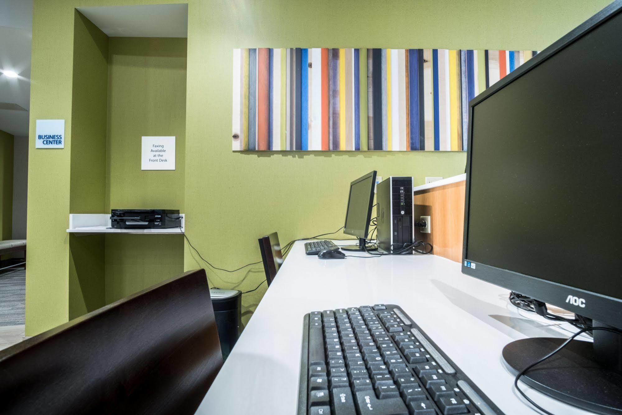 Holiday Inn Express & Suites Kingston-Ulster By Ihg Lake Katrine